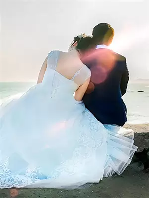 男女主重逢后求婚的小说